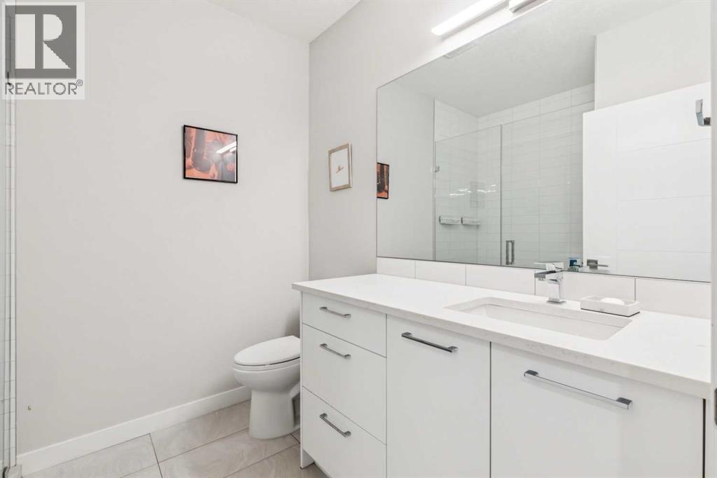 3507 41 Street SW - 37