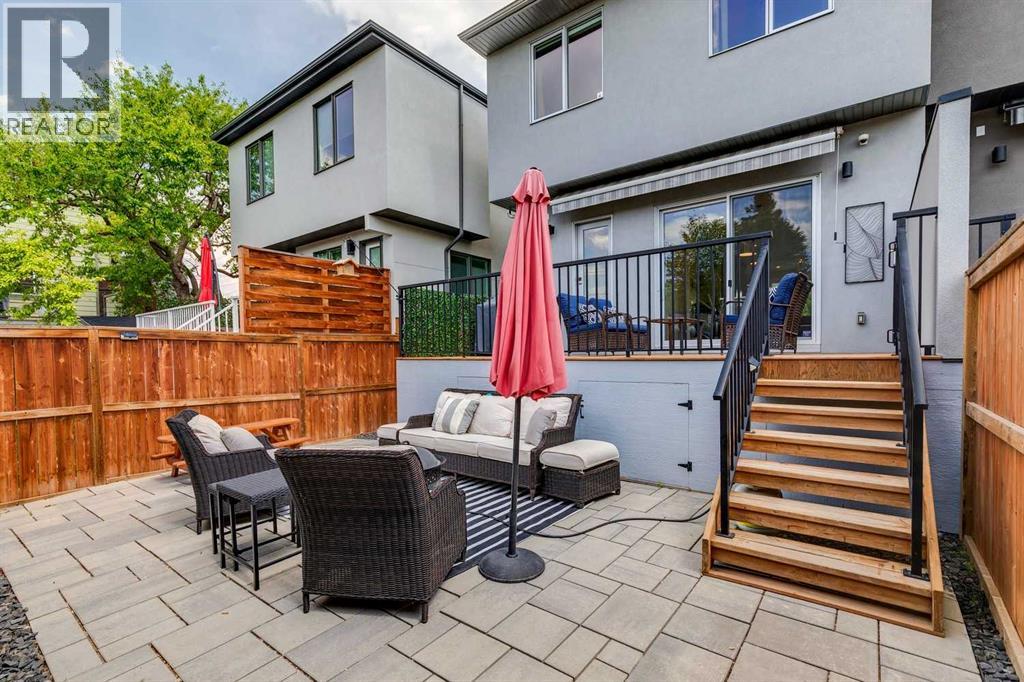 3507 41 Street SW - 42