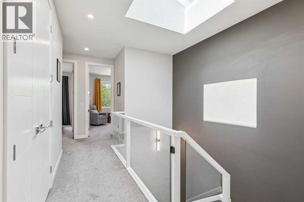 3507 41 Street SW - 20