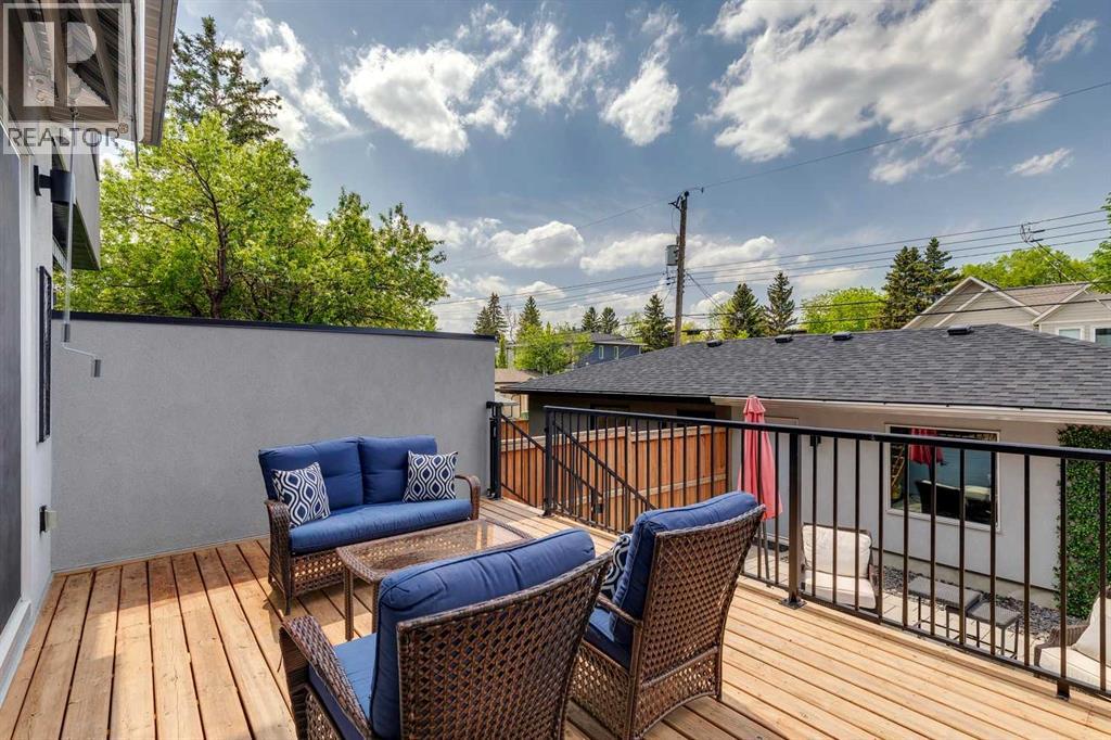 3507 41 Street SW - 45