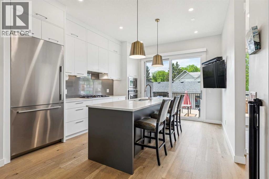 3507 41 Street SW - 12