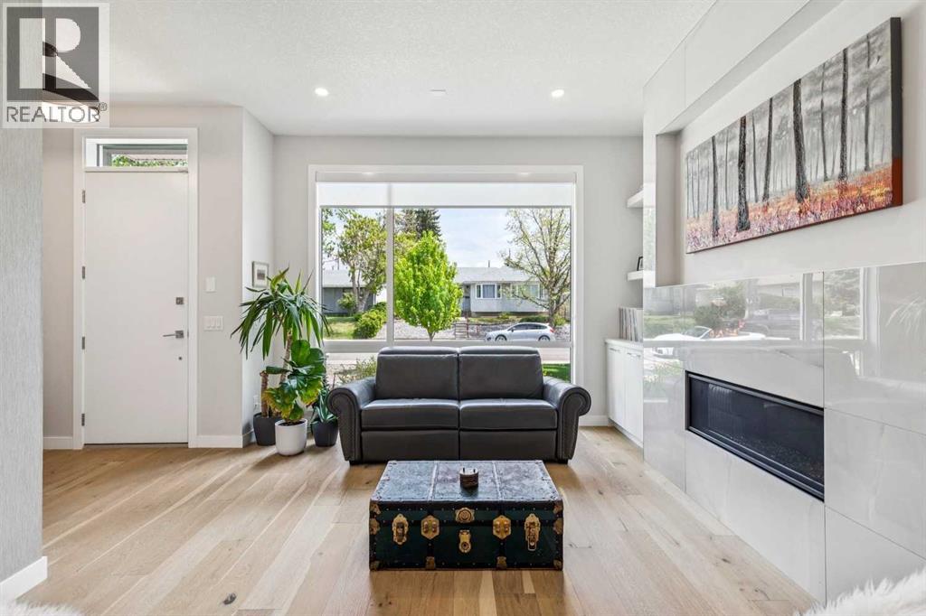 3507 41 Street SW - 6