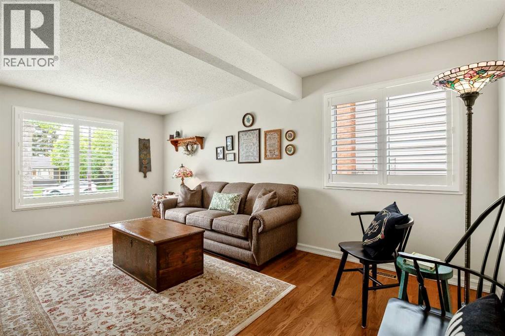 6011 Norfolk Drive NW - 6
