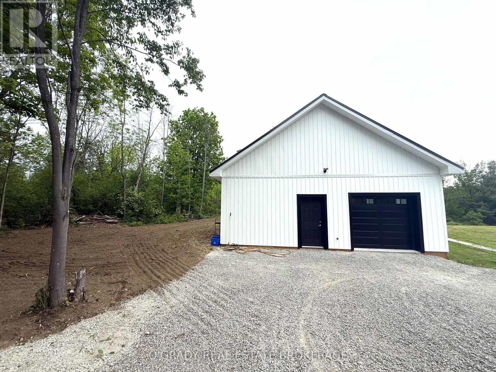 94 CAINTOWN ROAD - 31