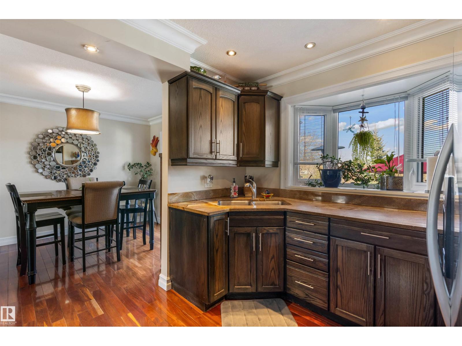 25 MOUNT ROYAL DR - 16