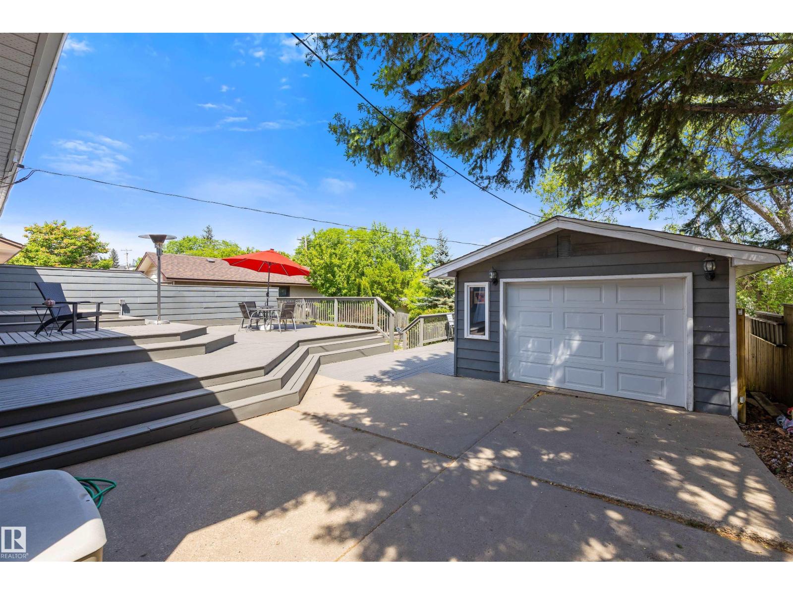25 MOUNT ROYAL DR - 35