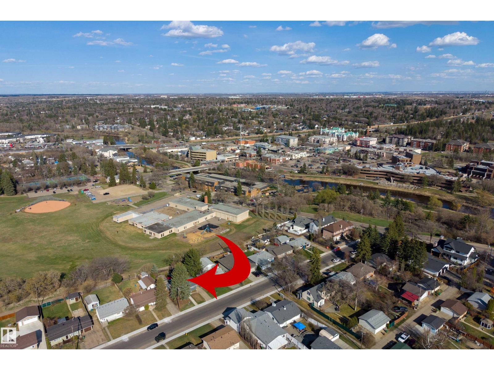 25 MOUNT ROYAL DR - 62