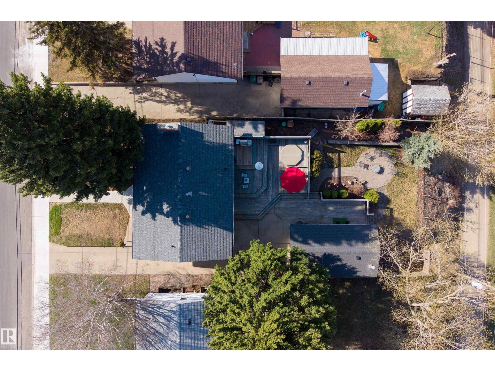 25 MOUNT ROYAL DR - 56