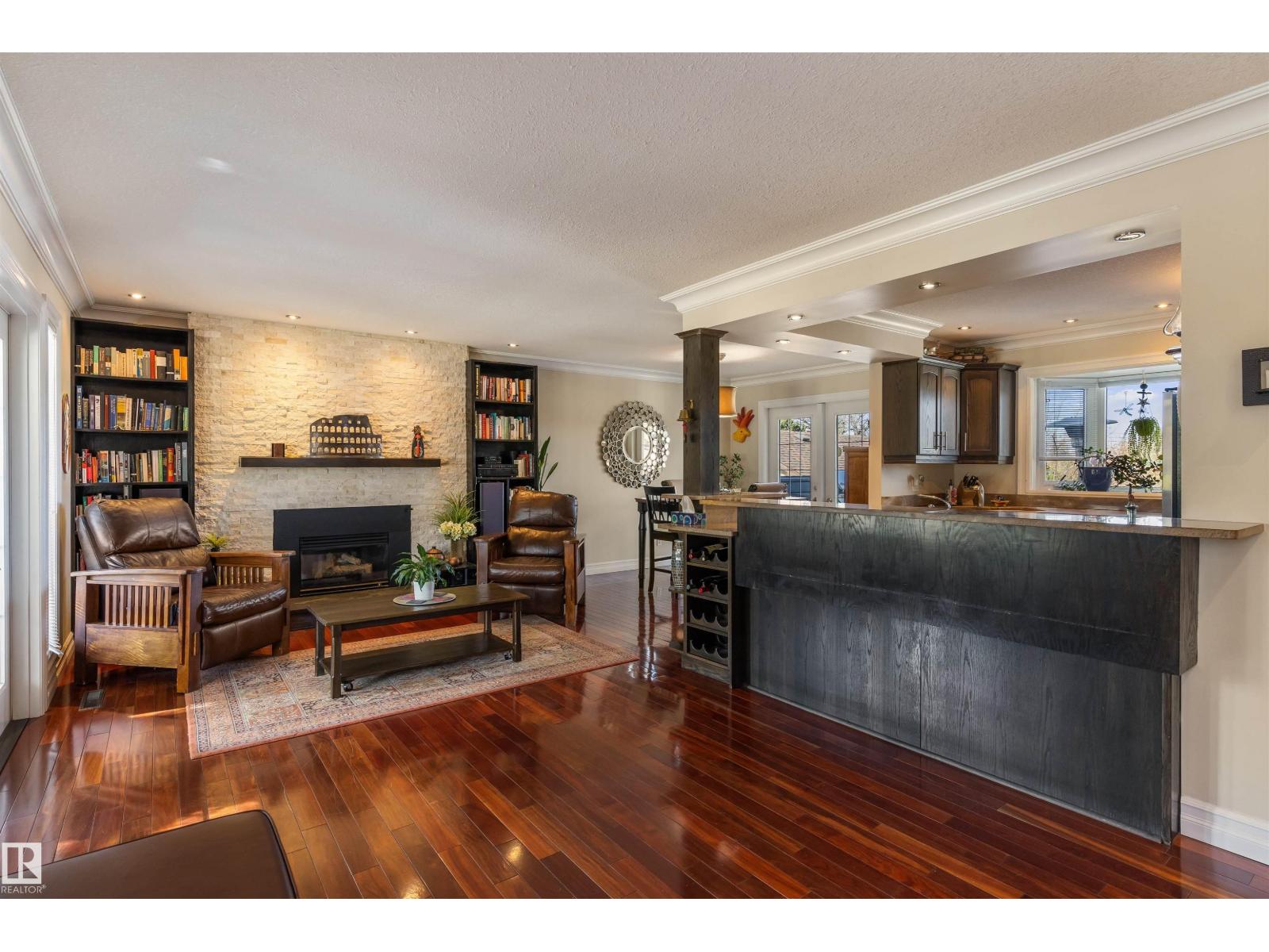 25 MOUNT ROYAL DR - 6