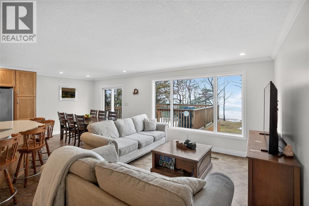 4084 Bluepoint DRIVE - 12