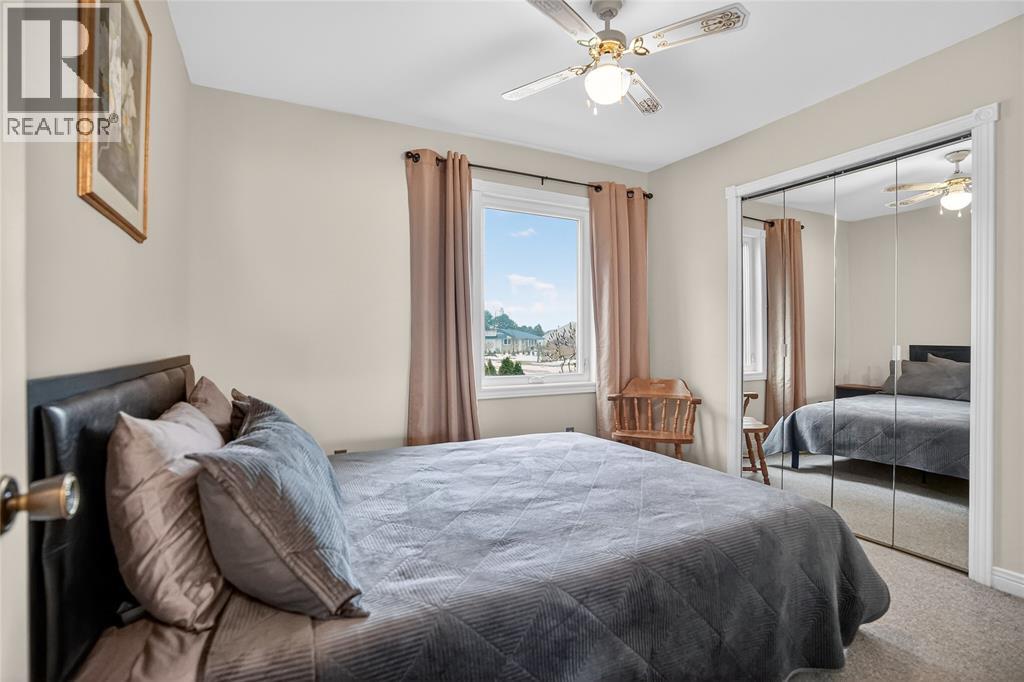 4084 Bluepoint DRIVE - 17