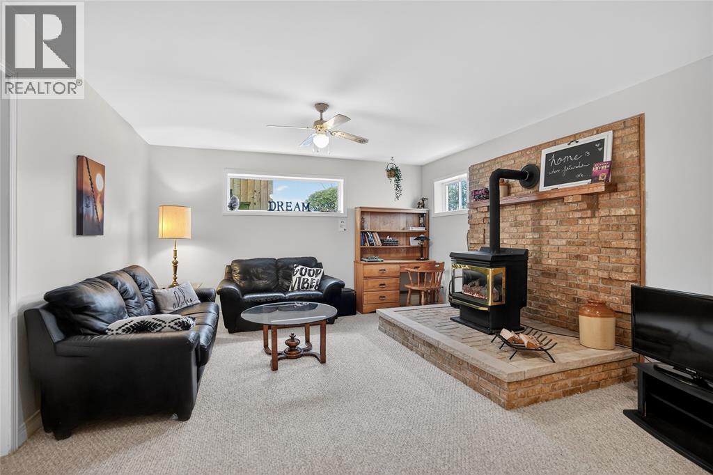 4084 Bluepoint DRIVE - 22