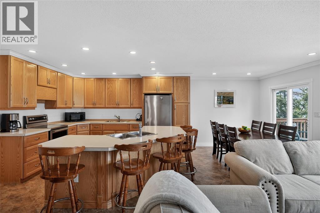 4084 Bluepoint DRIVE - 4