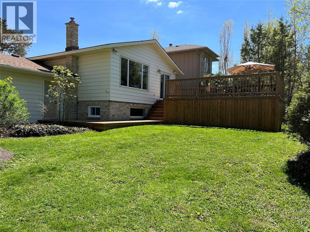 4084 Bluepoint DRIVE - 40