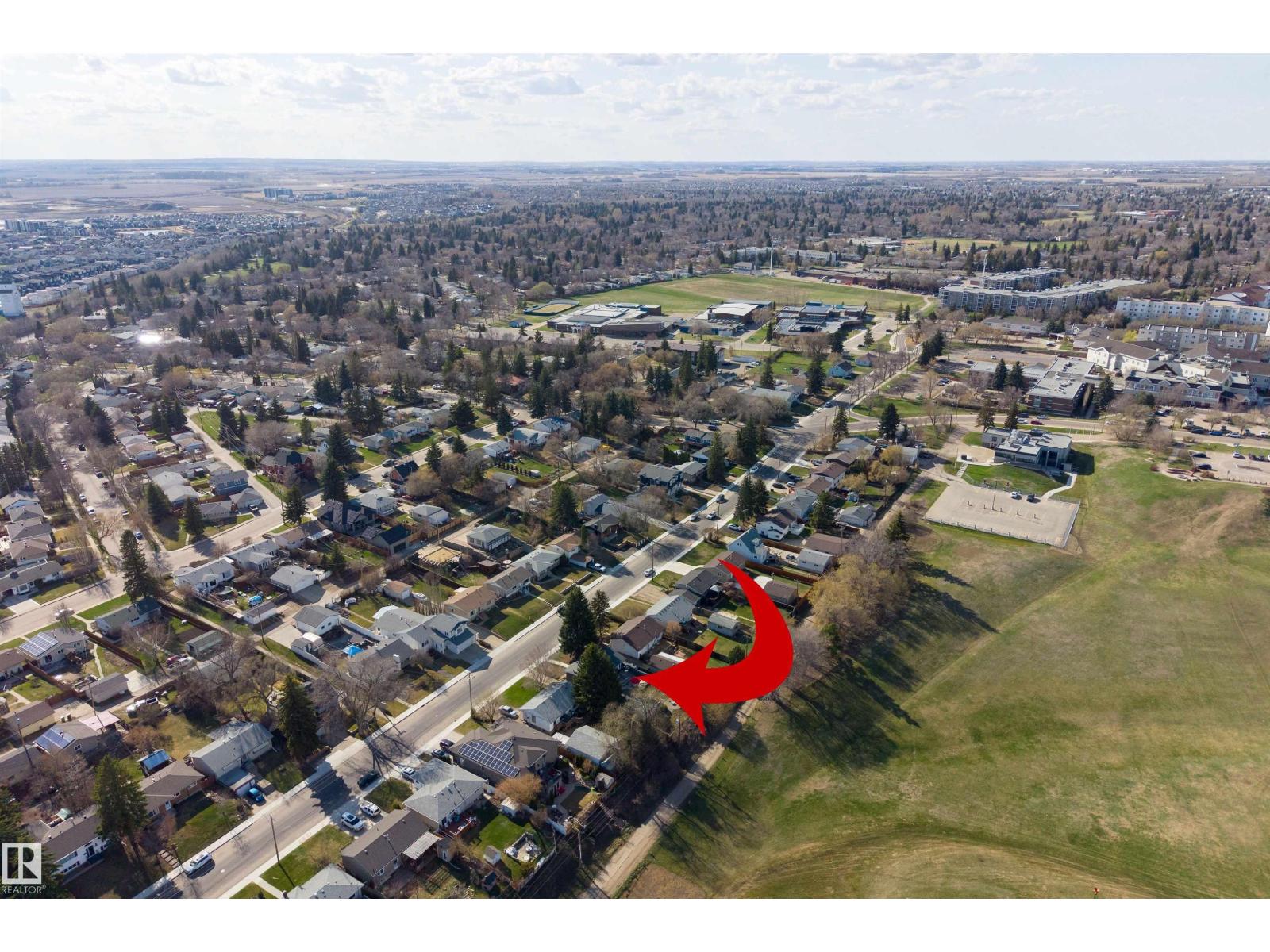 25 MOUNT ROYAL DR - 60