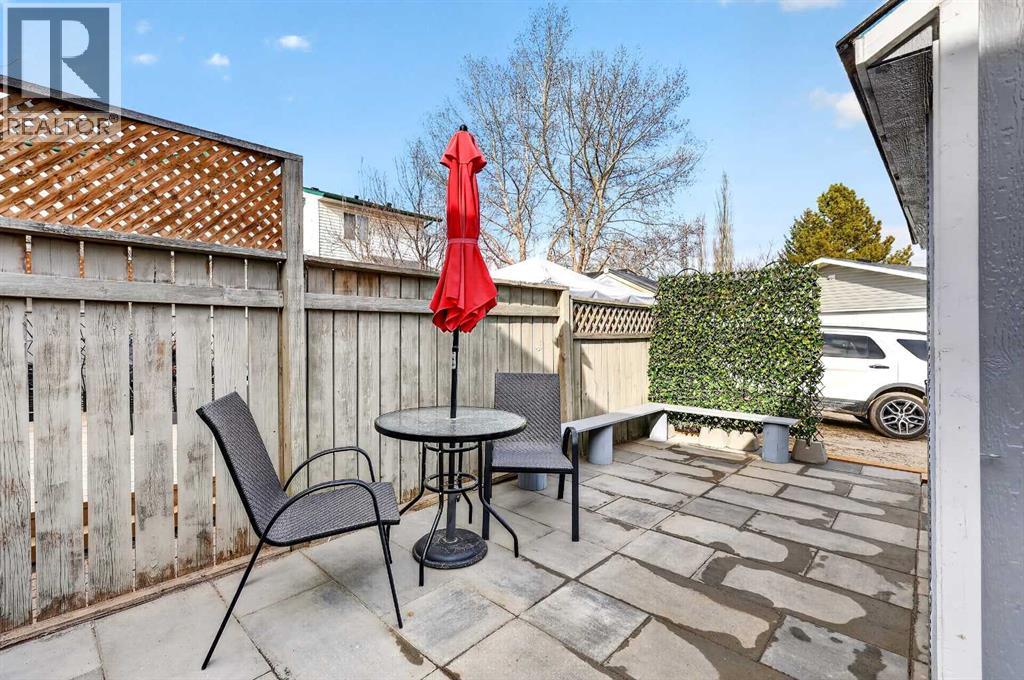 42K Green Meadow Crescent — photo 36