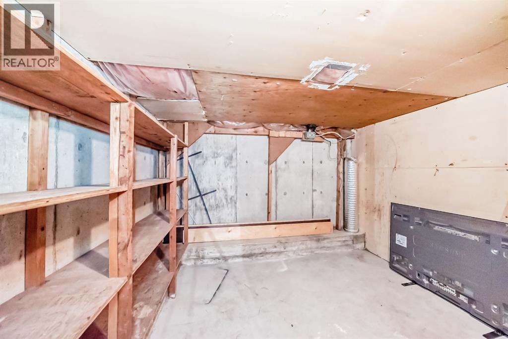 28 Rundlelawn Place NE - 32