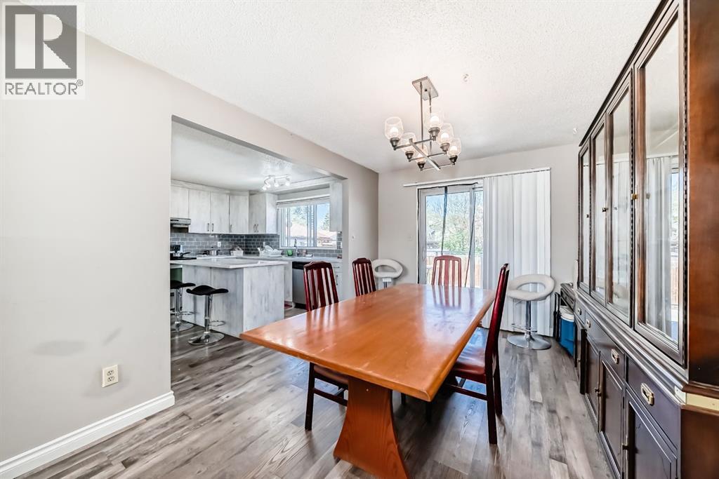 28 Rundlelawn Place NE - 8