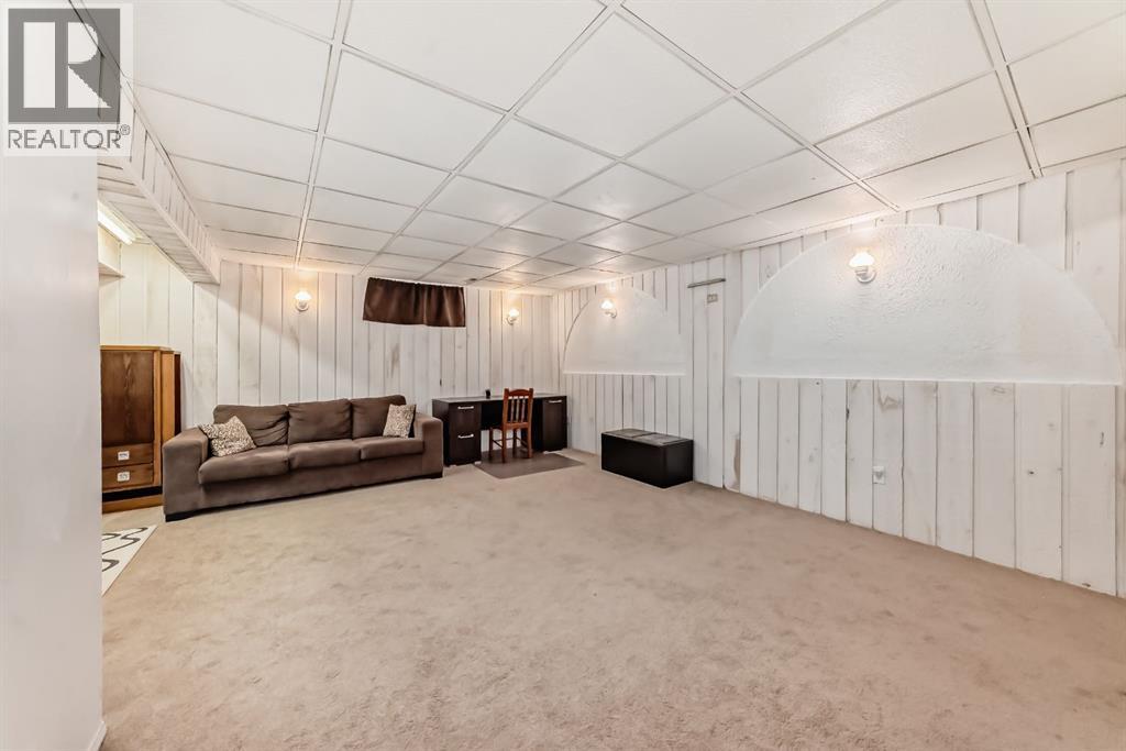 28 Rundlelawn Place NE - 29
