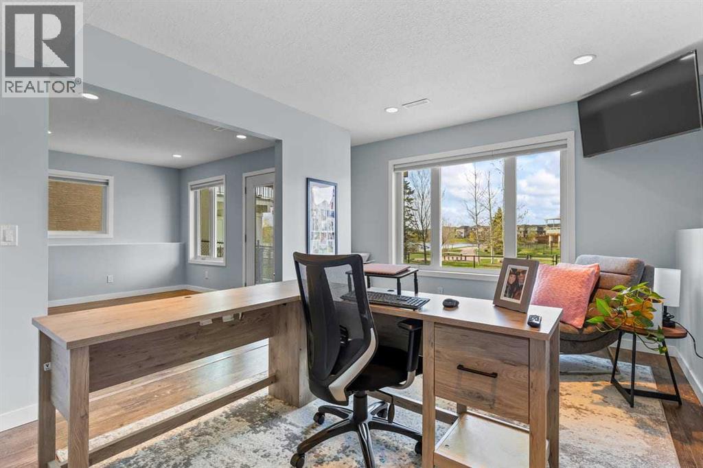 68 Legacy Manor SE - 33