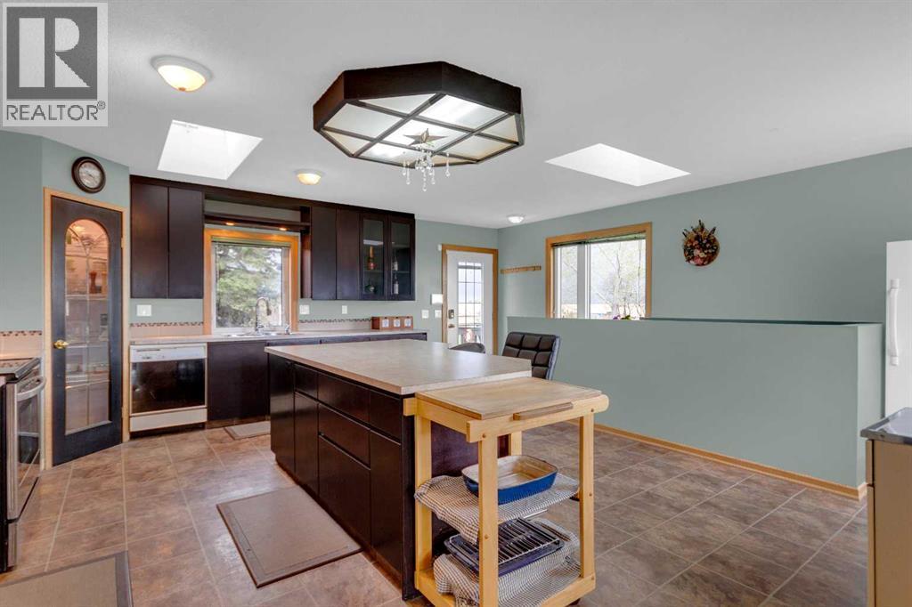241043 Range Road 270 - 8