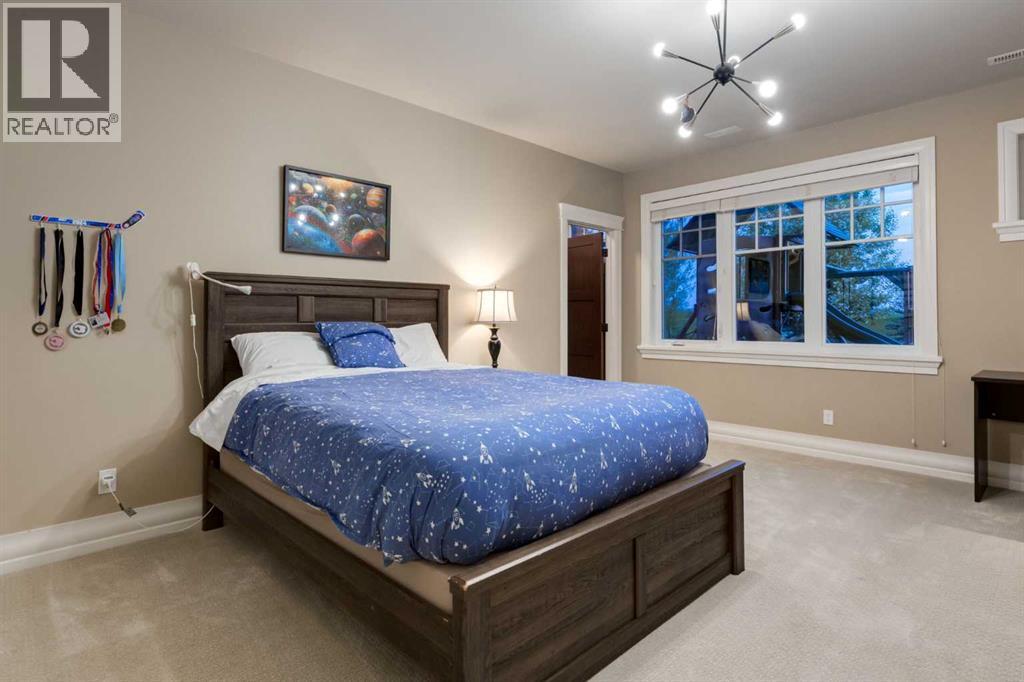 339 Leighton View - 35