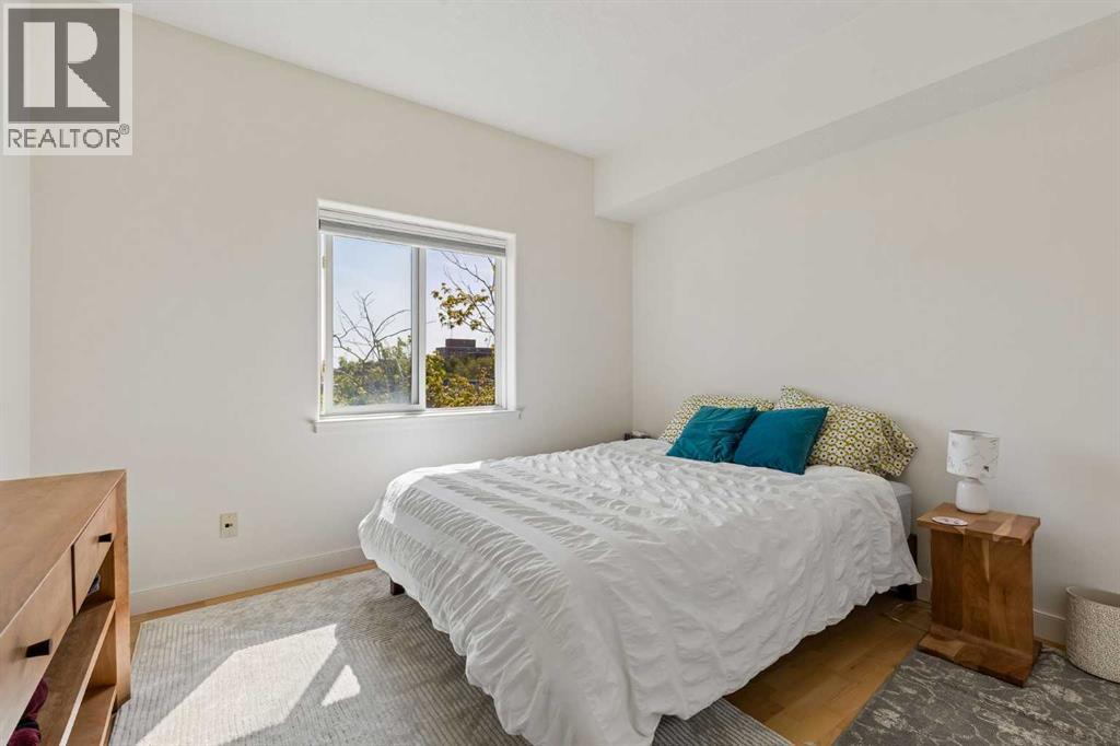 #402 509 21 Avenue SW - 22