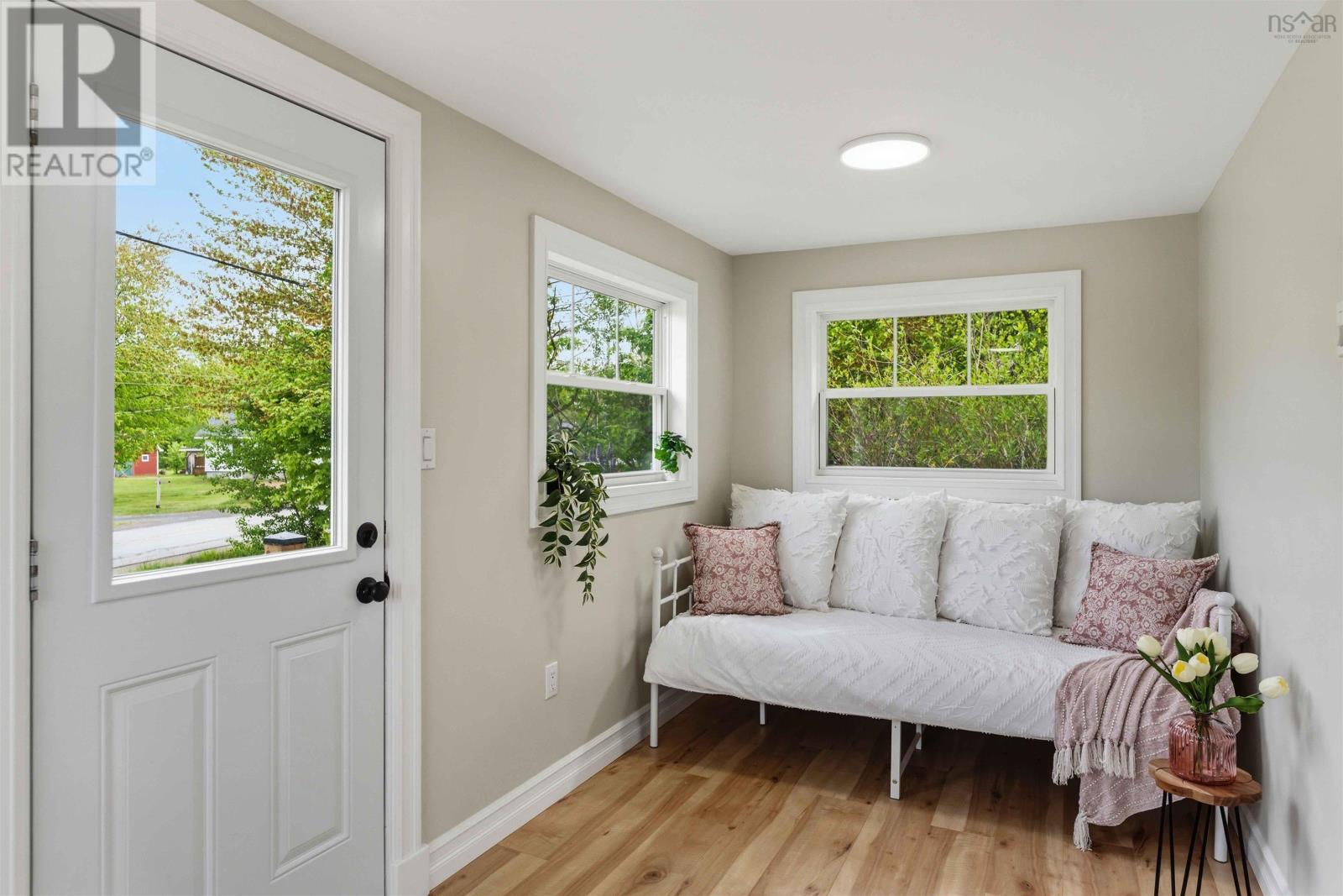 378 Orchard - 21