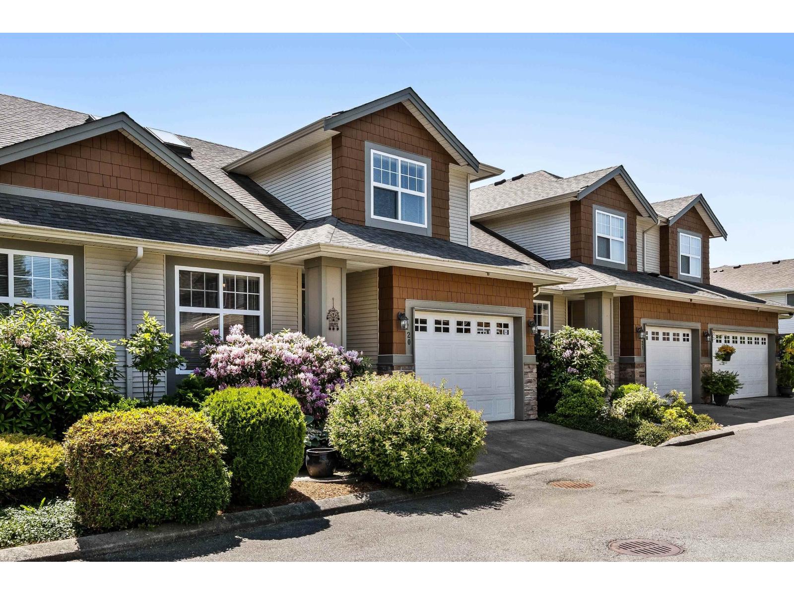 20 7475 GARNET Drive - main photo