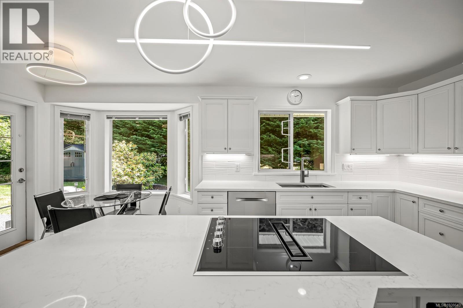 5888 Sea Terrace Rd - 10