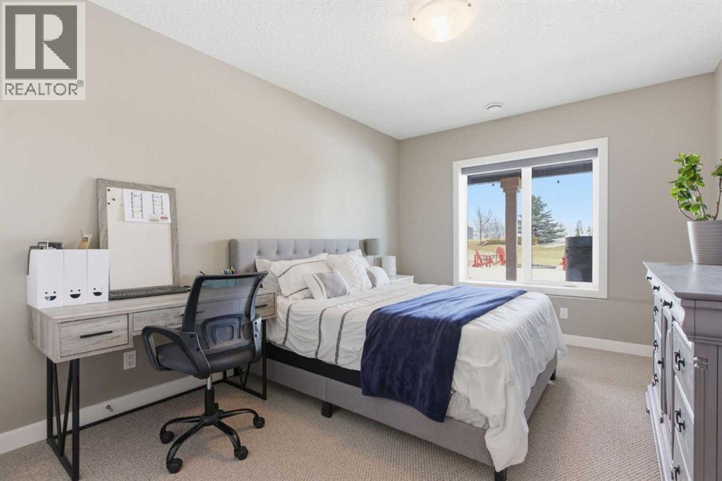48 Silvertip Drive - 36