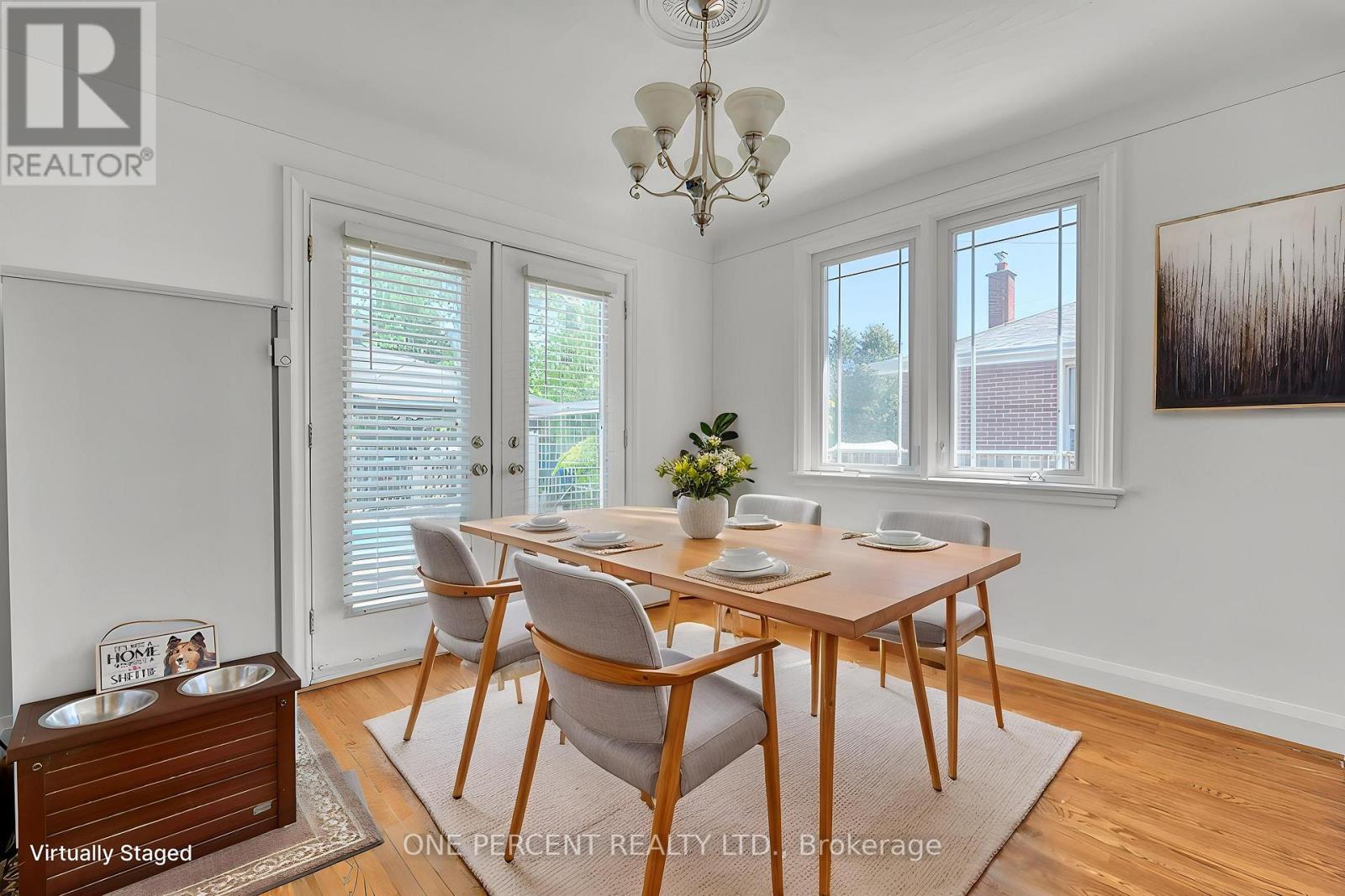 27 DELEVAN CRESCENT - 11