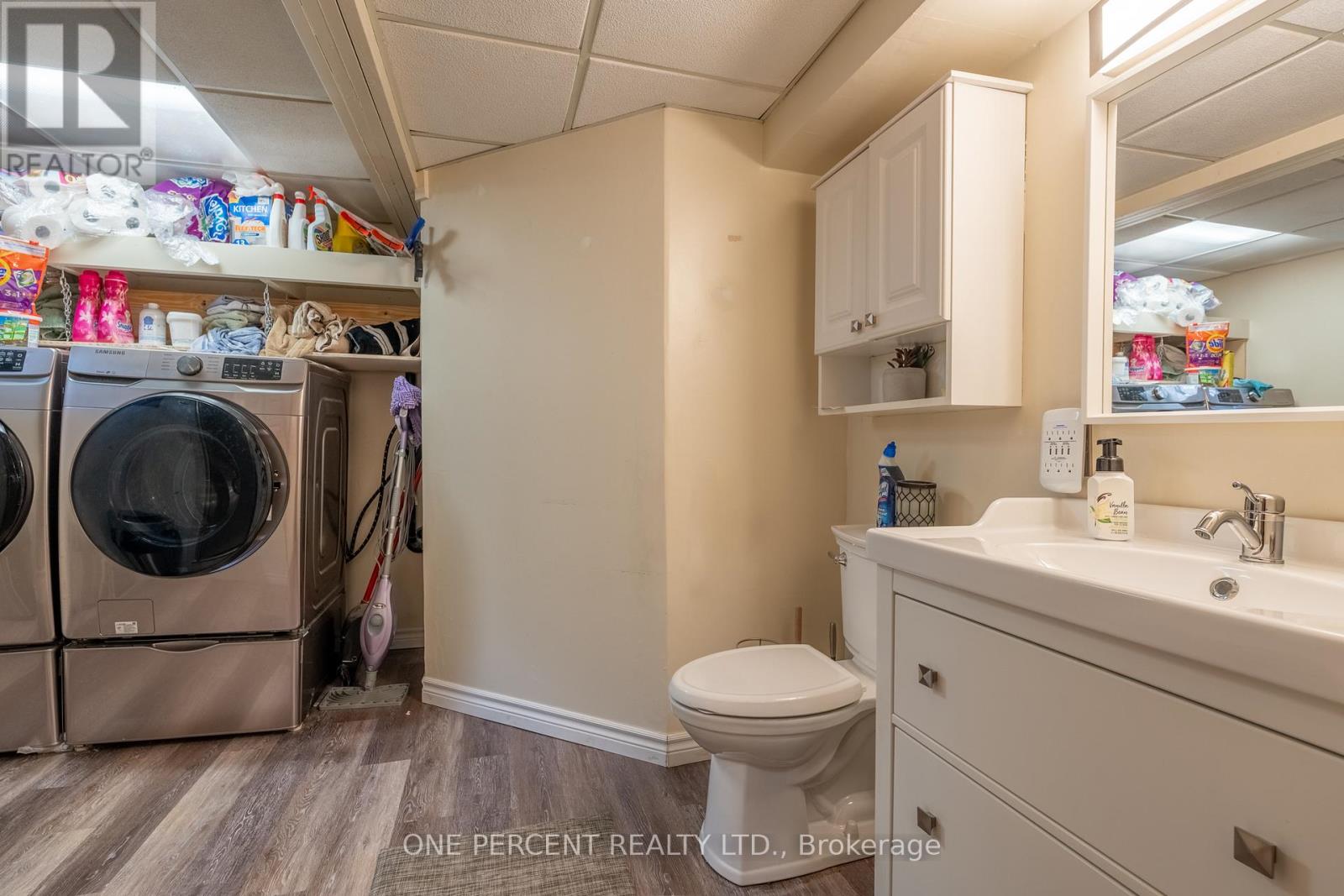 27 DELEVAN CRESCENT - 21