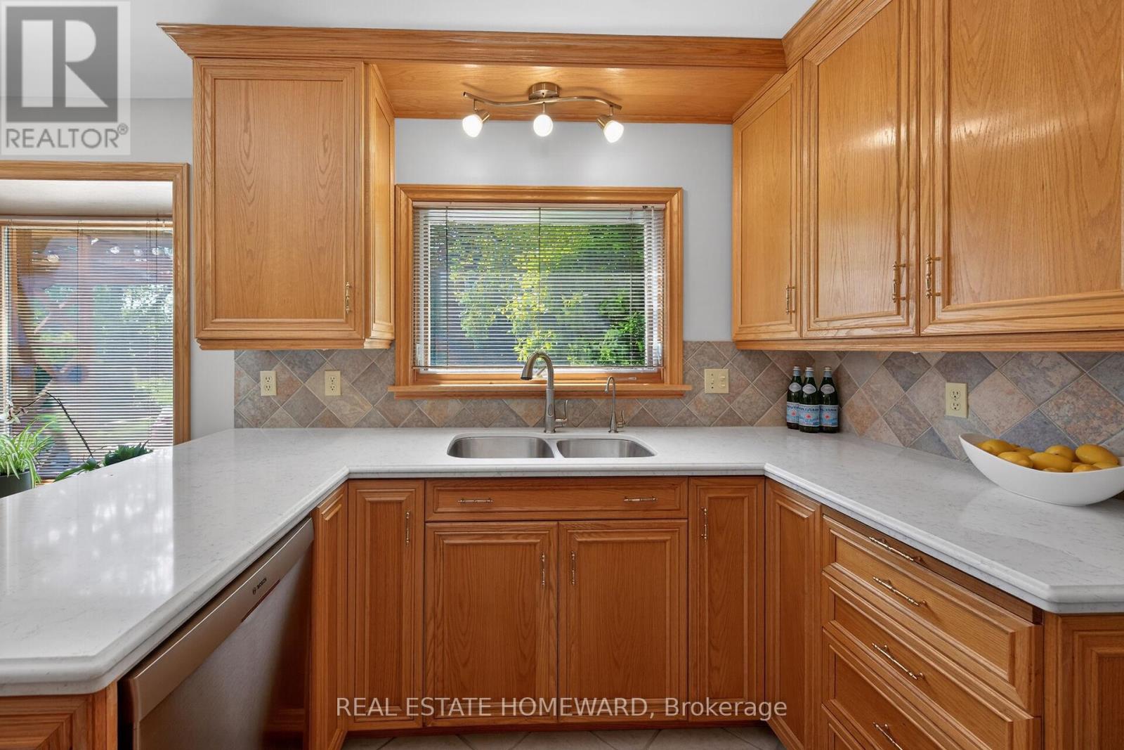 634 MOUNTAIN BROW BOULEVARD - 15