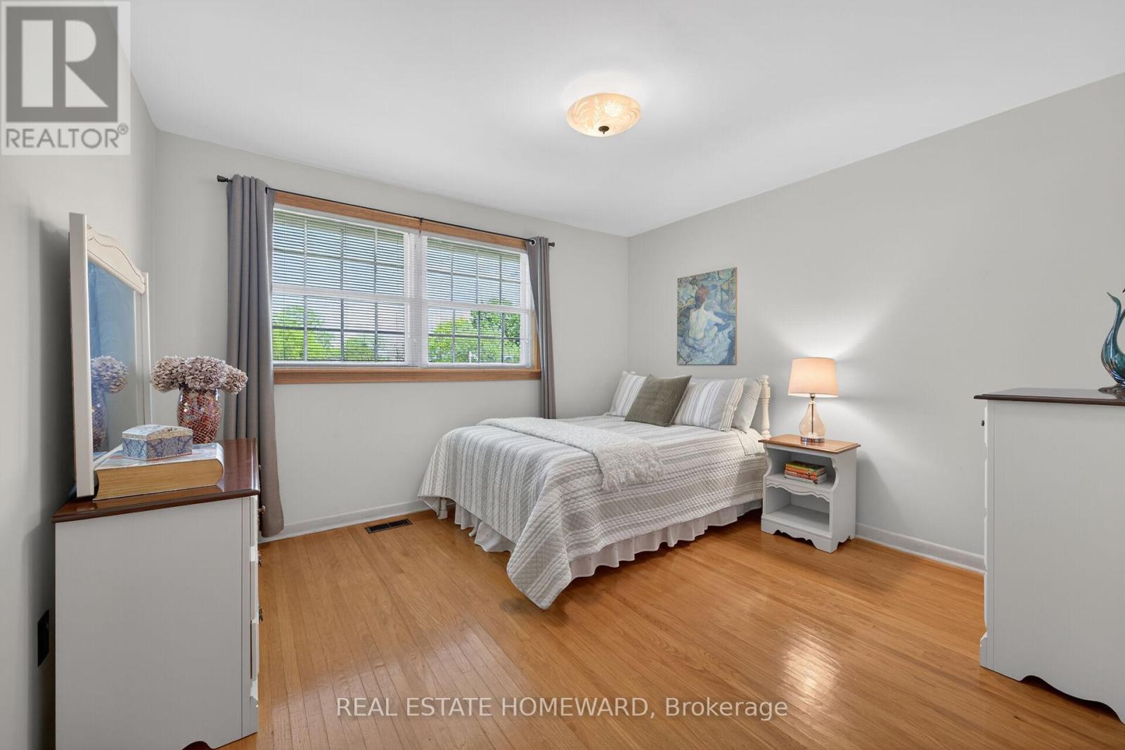 634 MOUNTAIN BROW BOULEVARD - 27