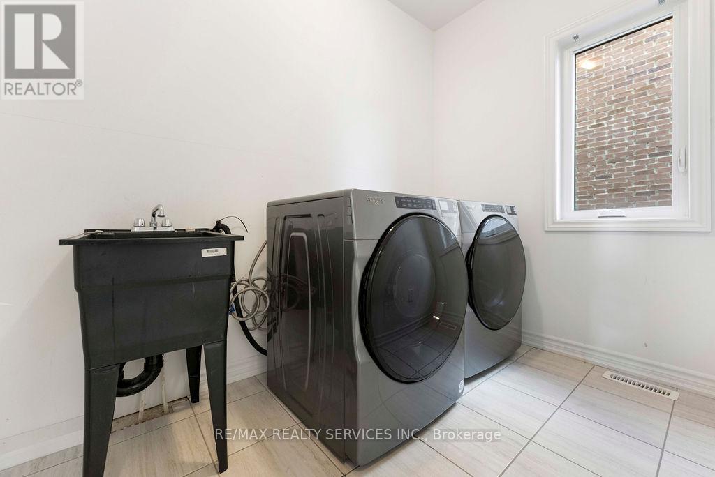 44 CORBETT STREET - 15