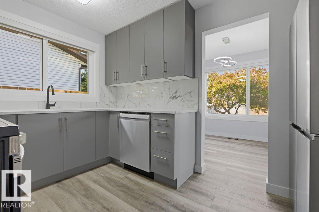 14208 51 ST NW - 14