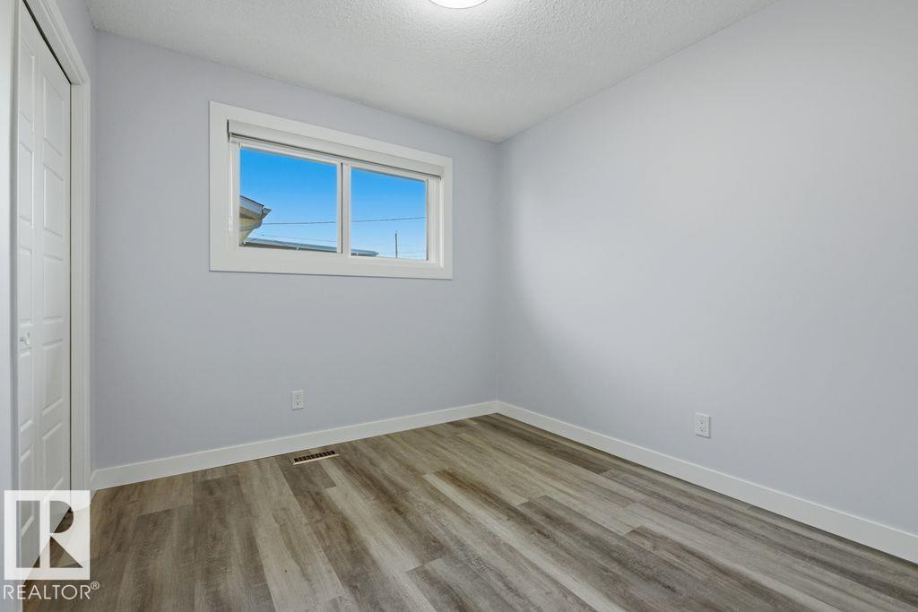 14208 51 ST NW - 25