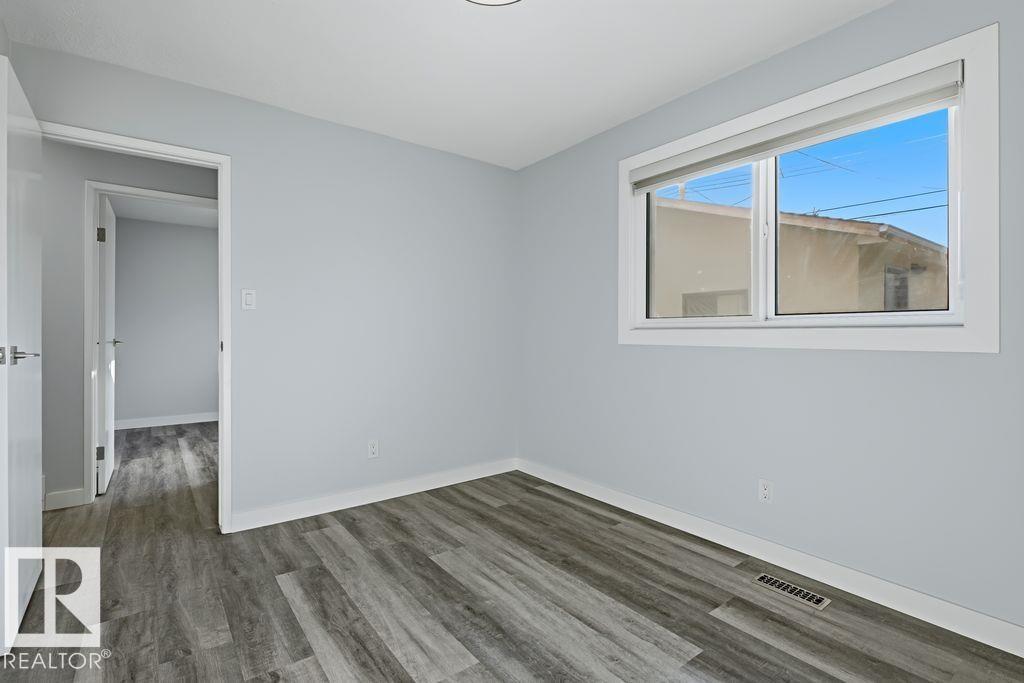 14208 51 ST NW - 26