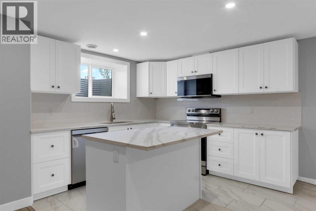 452 Queen Alexandra Way SE - 25