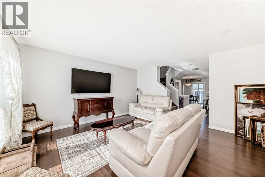 50 Elgin Meadows Park SE - 4