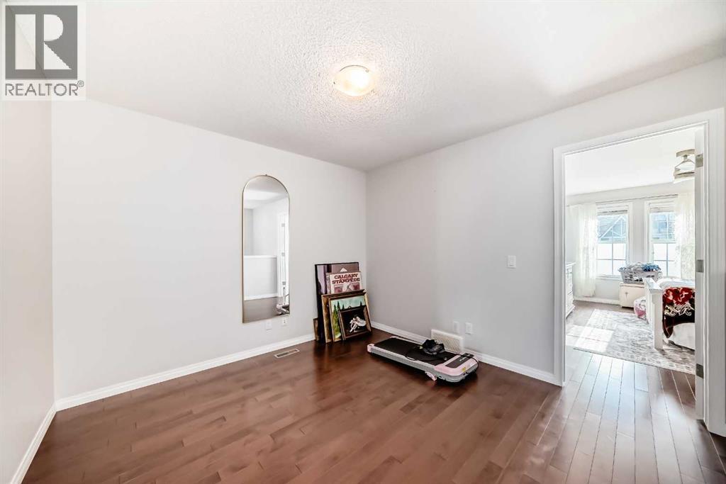 50 Elgin Meadows Park SE - 31