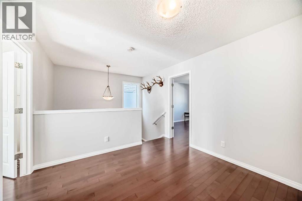 50 Elgin Meadows Park SE - 32