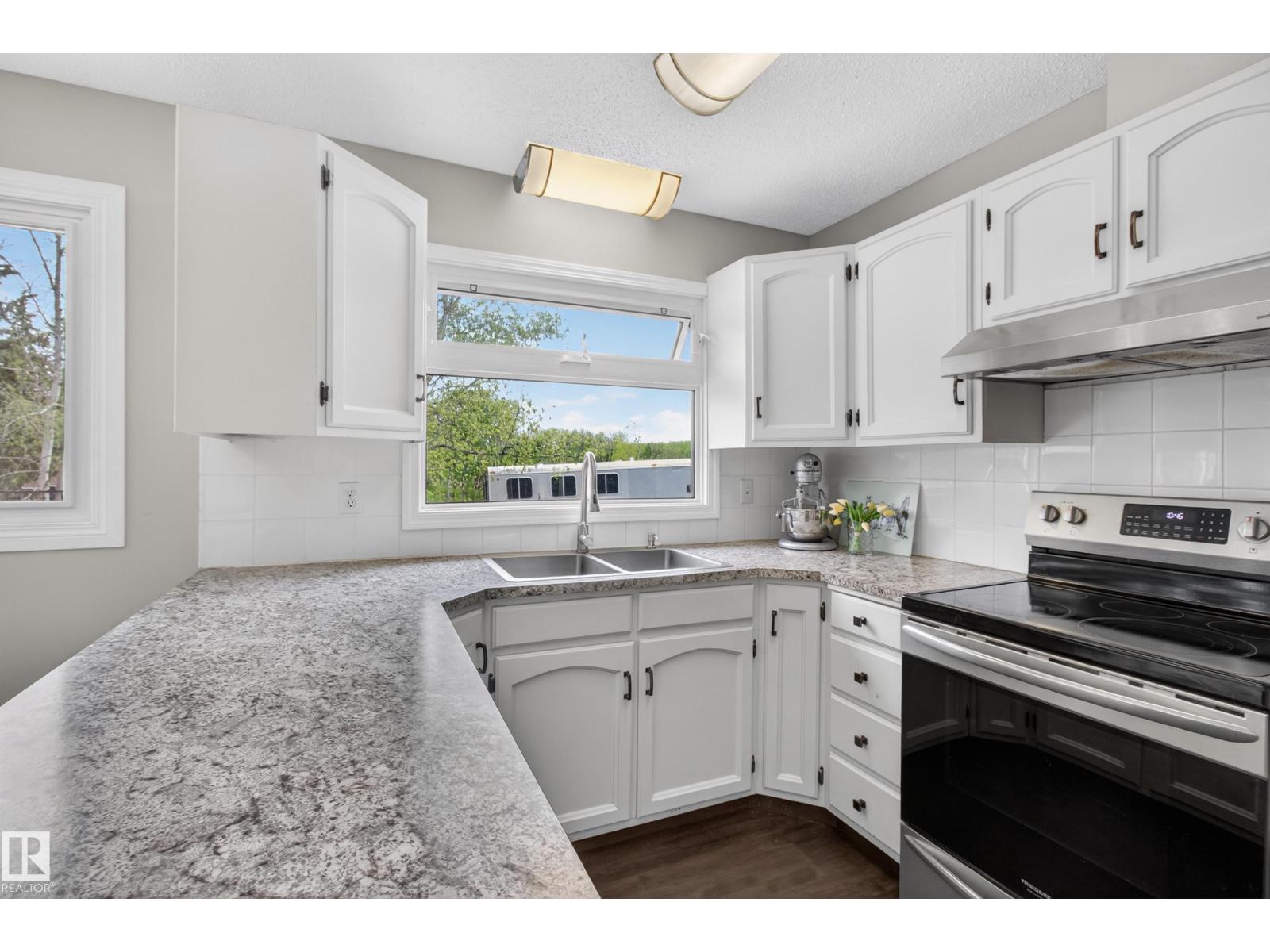 52177 RGE ROAD 215 - 11