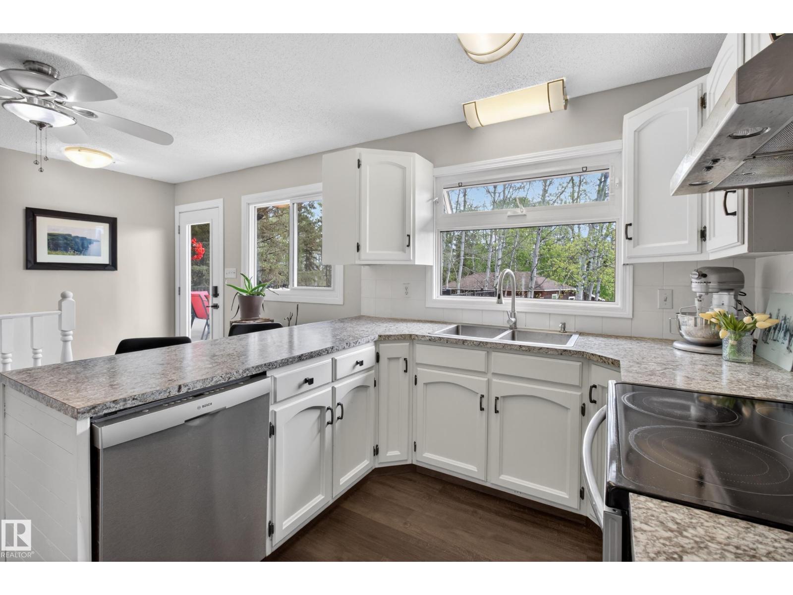 52177 RGE ROAD 215 - 12