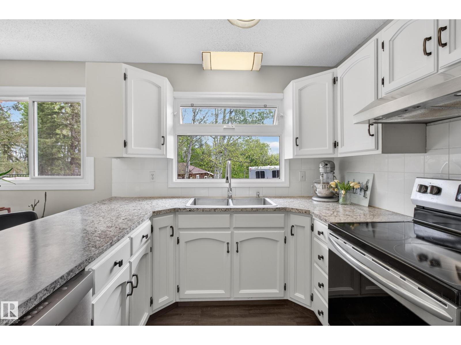 52177 RGE ROAD 215 - 13
