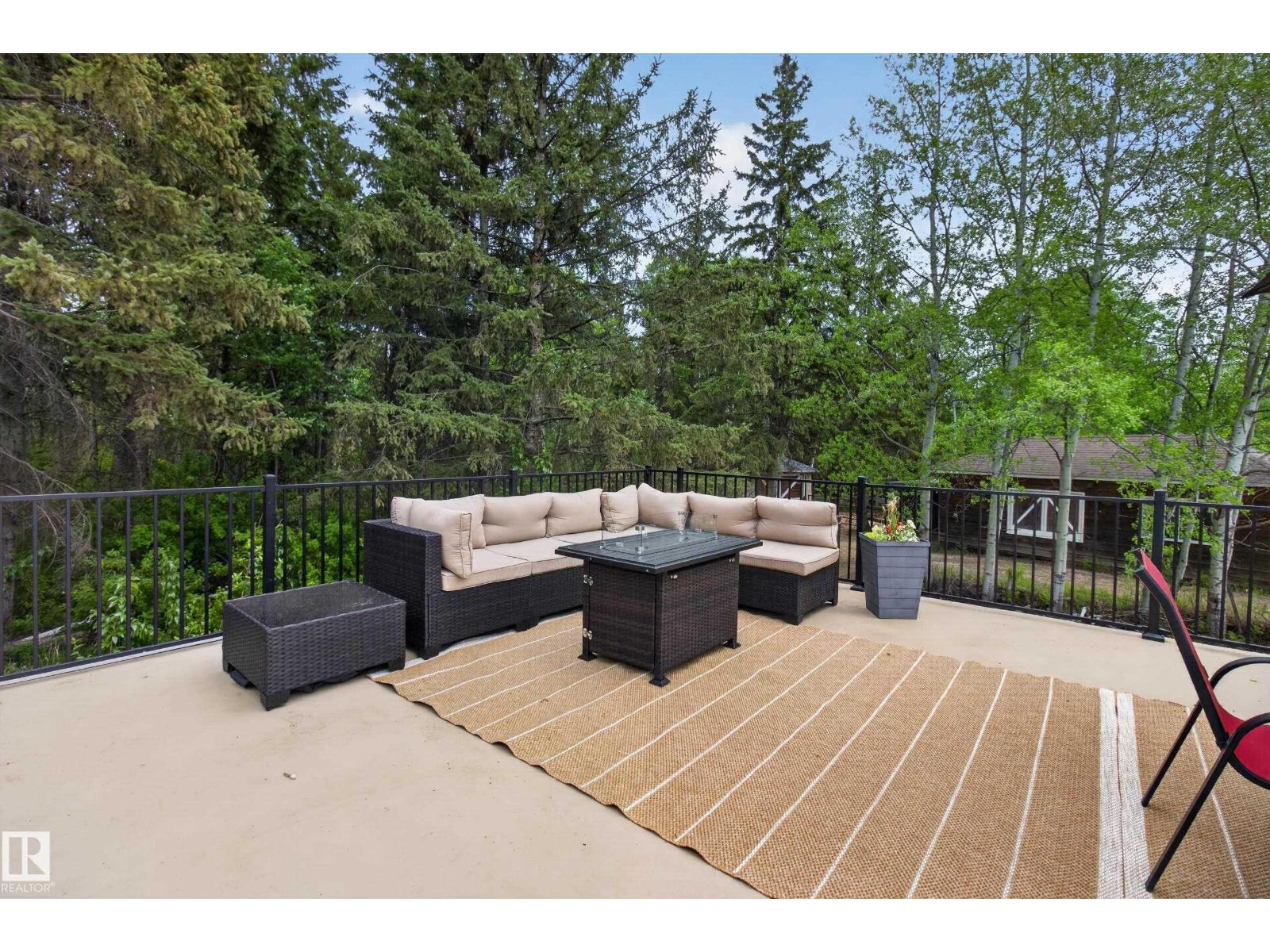 52177 RGE ROAD 215 - 16