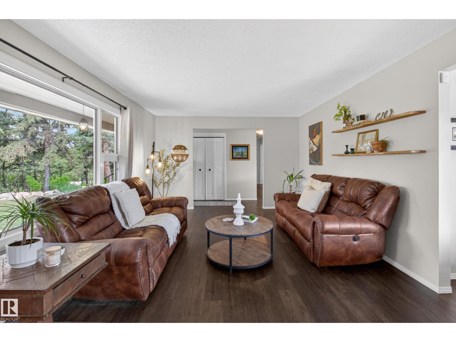 52177 RGE ROAD 215 - 23