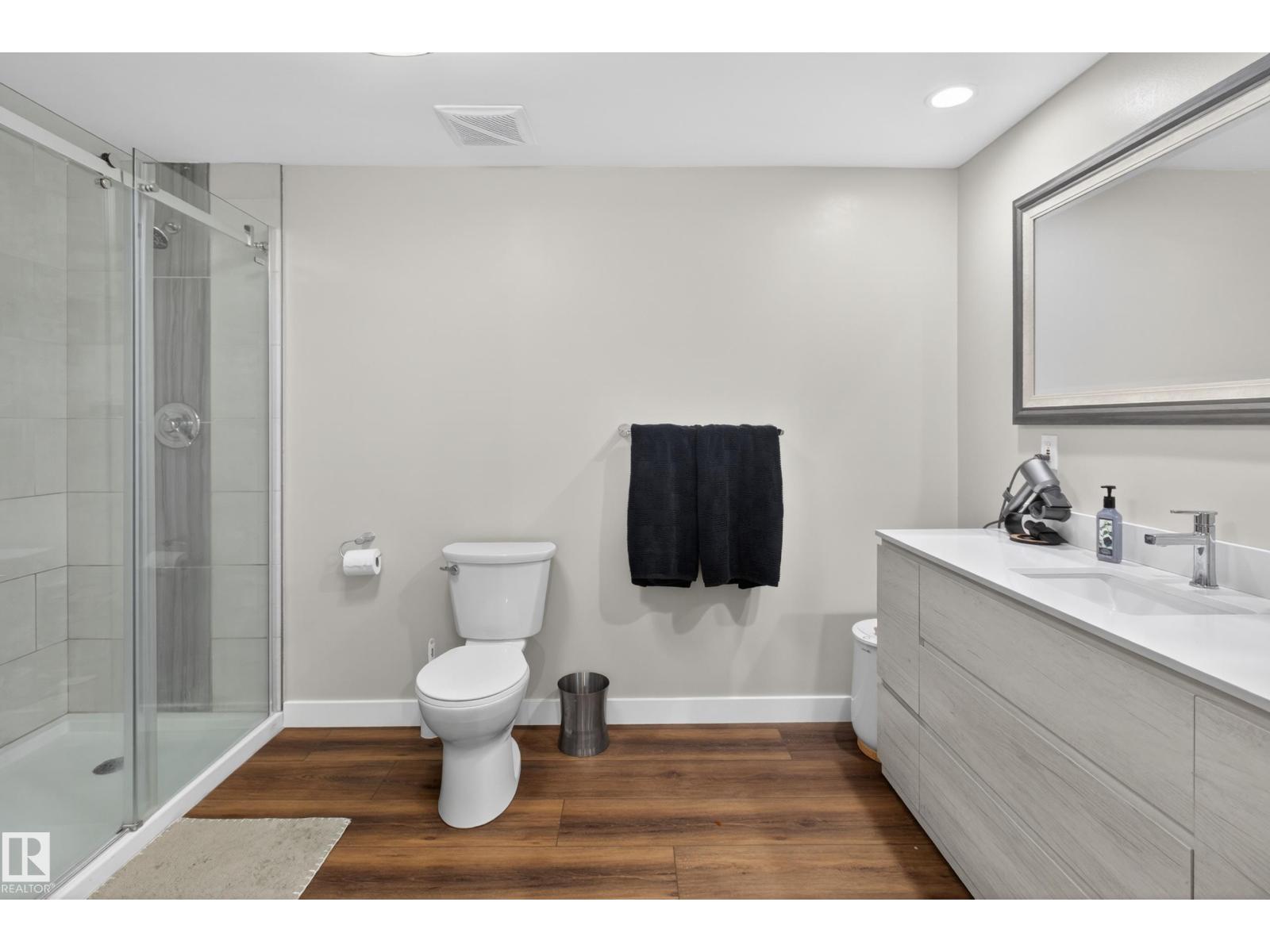 52177 RGE ROAD 215 - 43