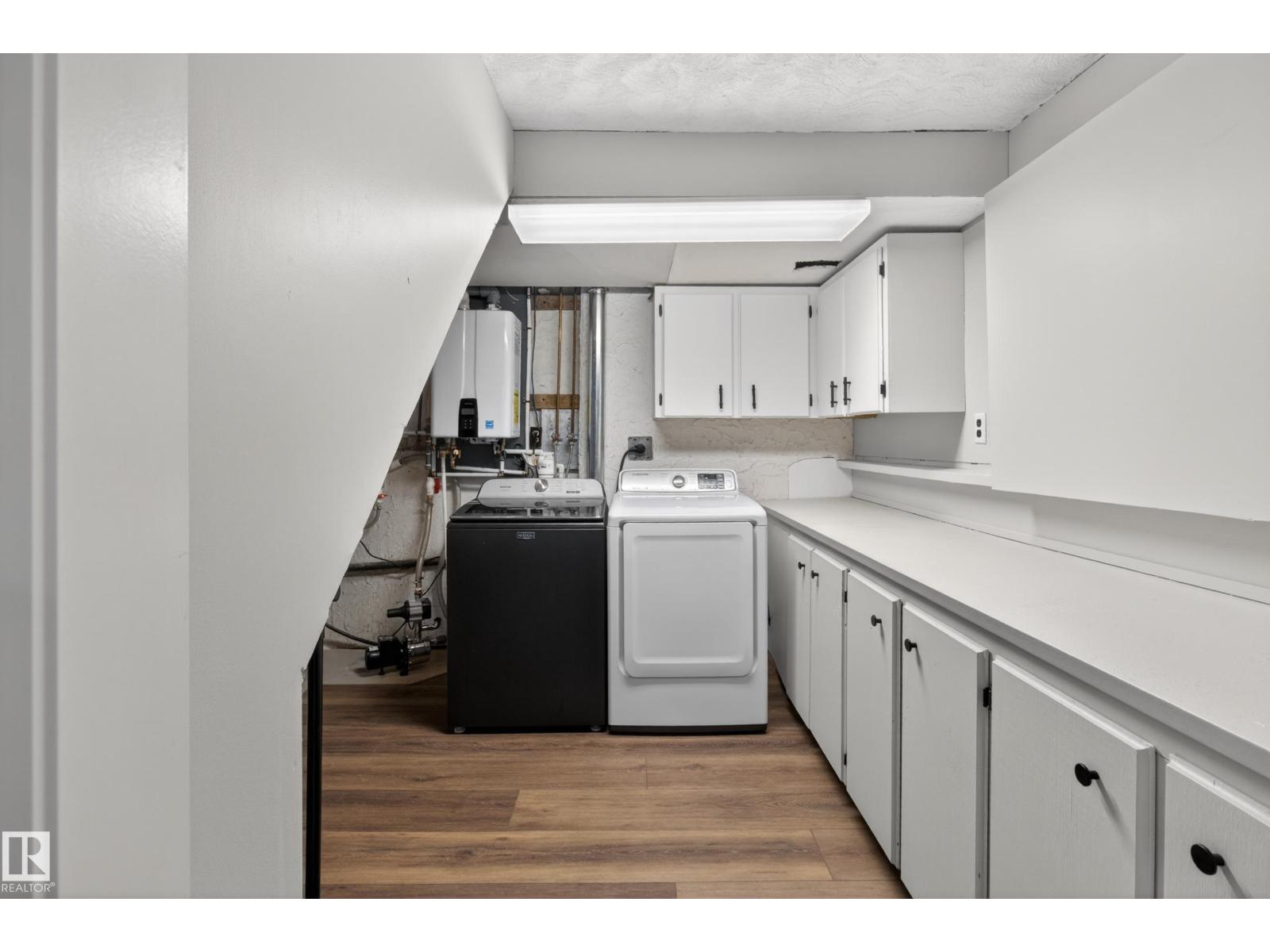 52177 RGE ROAD 215 - 46